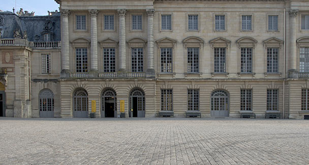 palace of versailles tourist